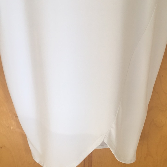 Plus size dress - Picture 3 of 3